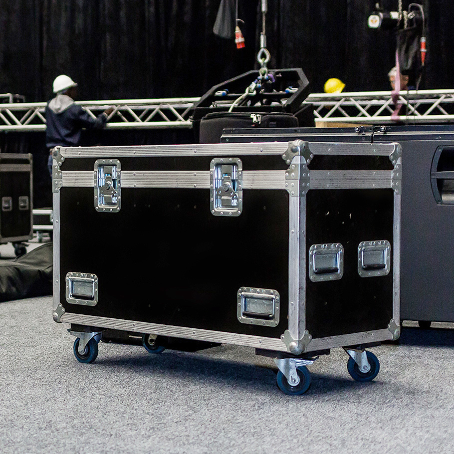 Flight-Cases ET Hero Shot